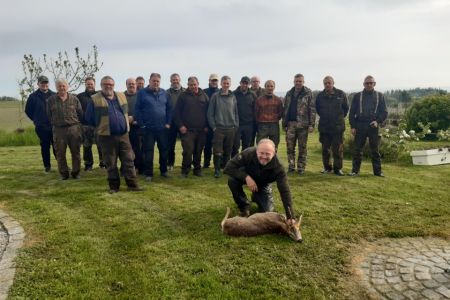1 buk skudt af Stefan Frøkær på Fur - 20 deltagere